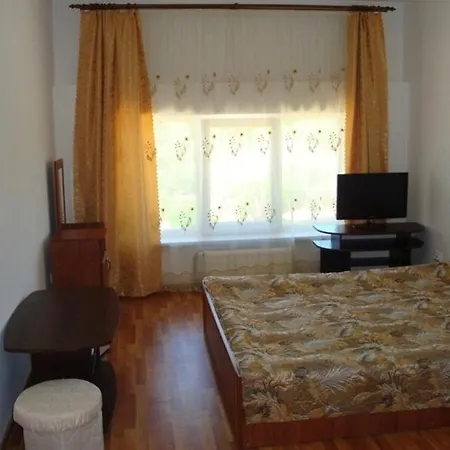 Art Avenue Hotel *